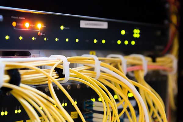 Sieci LAN i elektryczne